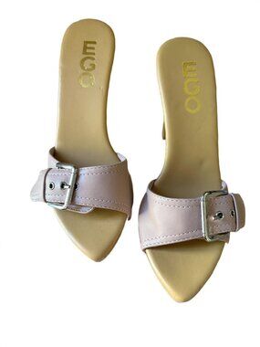 New EGO Tan 70's Vibe Heels Sz 5